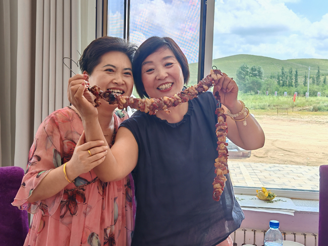 1754275851392889.jpg 42,苏人牧场大串.jpg