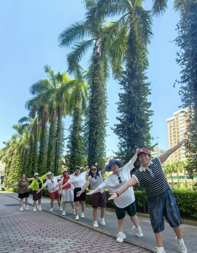 1758013355401428.jpg 16澳门金莲花广场 (2).jpg